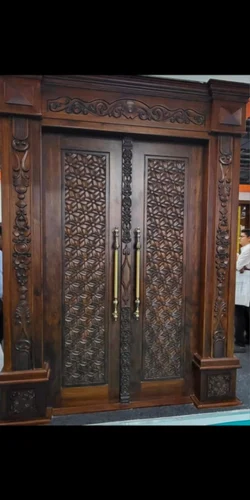 Brown HDHMR Hinged Gate