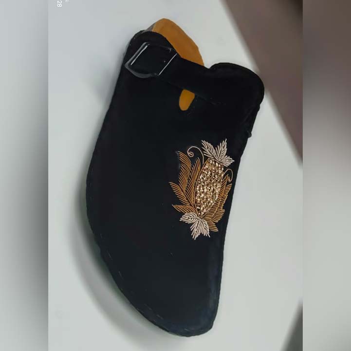 Loafers With Embroidery